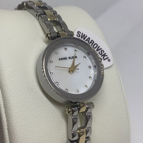 Anne Klein Ak3122 Women's Tow Tone Bracelet Analog Dial Quartz Wrist Watch GA127 - Picture 4 of 7